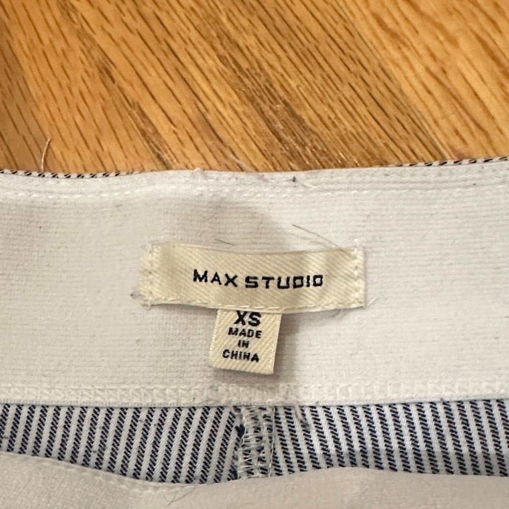 Blue & White Striped Pants - Picture 2 of 3